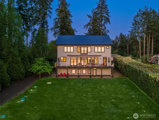 6783 NE Bergman Road, Bainbridge Island, WA 98110
