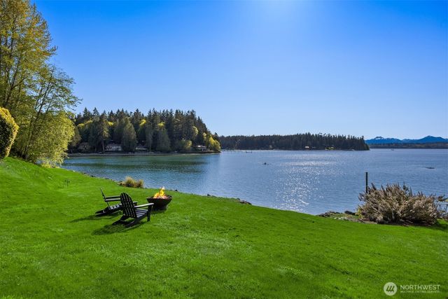 6783 NE Bergman Road, Bainbridge Island, WA 98110