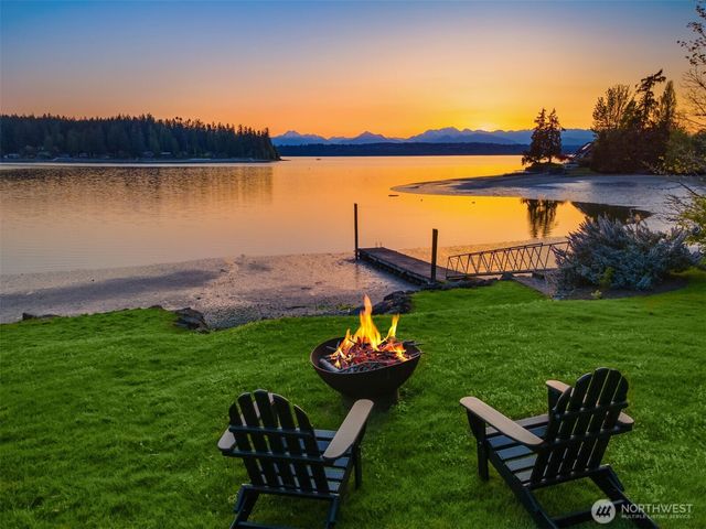6783 NE Bergman Road, Bainbridge Island, WA 98110