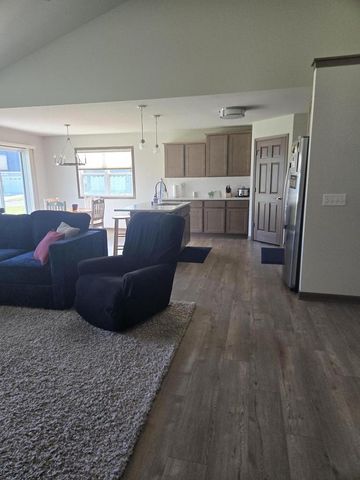 5229 Briarwood CIRCLE, Racine, WI 53402