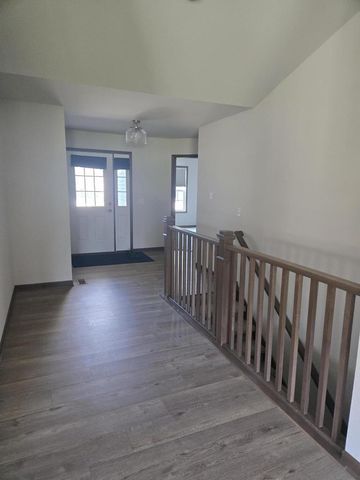 5229 Briarwood CIRCLE, Racine, WI 53402