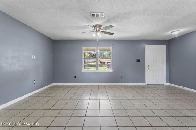 57 Opal Cove, Gulfport, MS 39503
