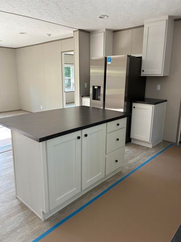 2252 Starduster Ln., Little River, SC 29566