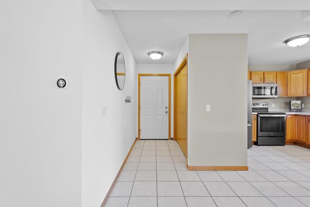 1014 Perry Parkway, Oregon, WI 53575