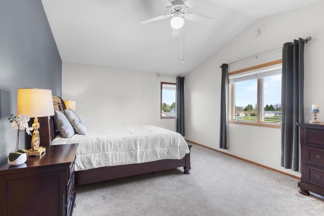 1014 Perry Parkway, Oregon, WI 53575