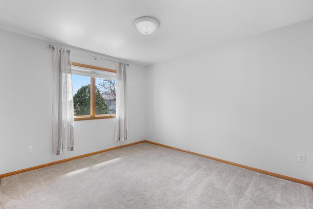 1014 Perry Parkway, Oregon, WI 53575