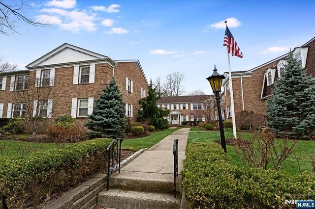 364 E Ridgewood Avenue 6, Ridgewood, NJ 07450