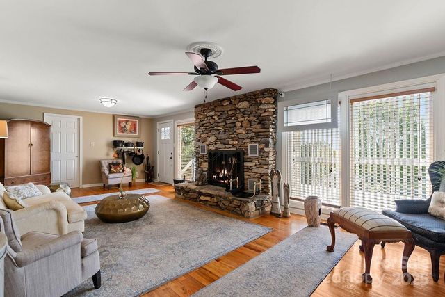 1134 N Rugby Road, Henderson, NC 28791