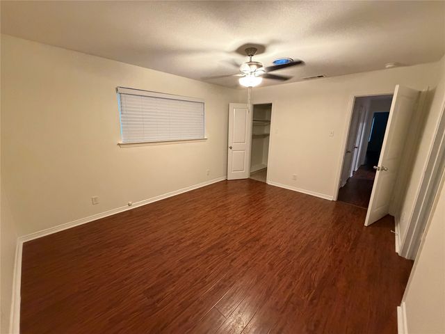 519 Heyser Drive, Dallas, TX 75224