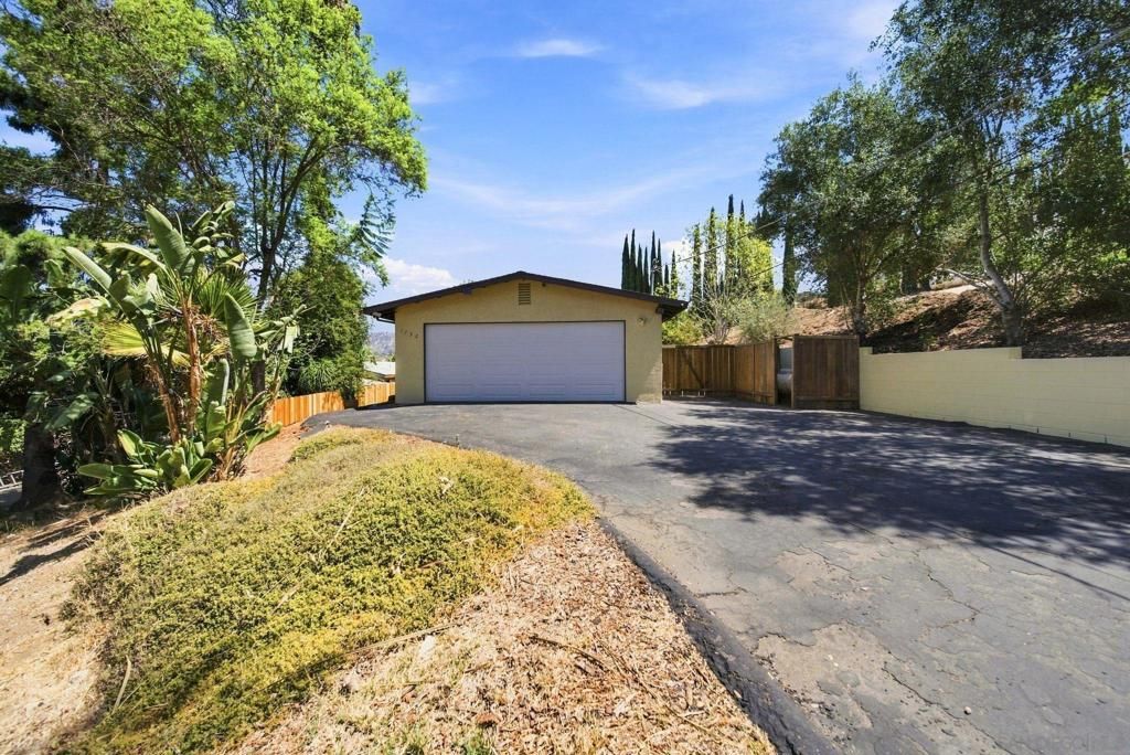 1752 N Ash St., Escondido, CA 92027 — photo 3