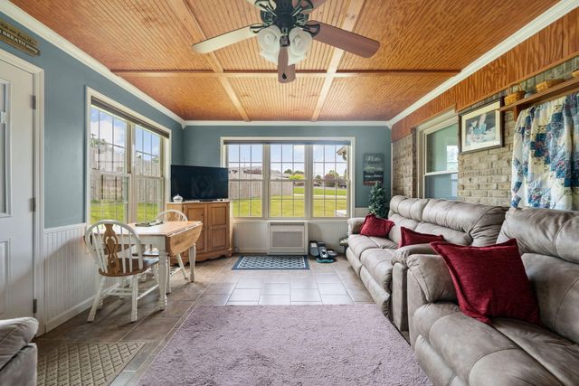 100 Saratoga Circle, Richmond, KY 40475