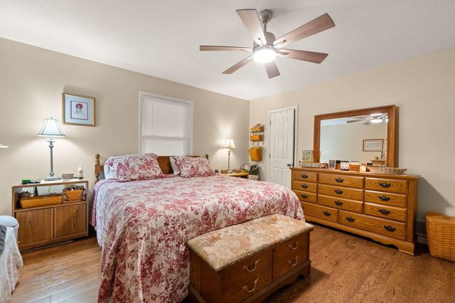 100 Saratoga Circle, Richmond, KY 40475