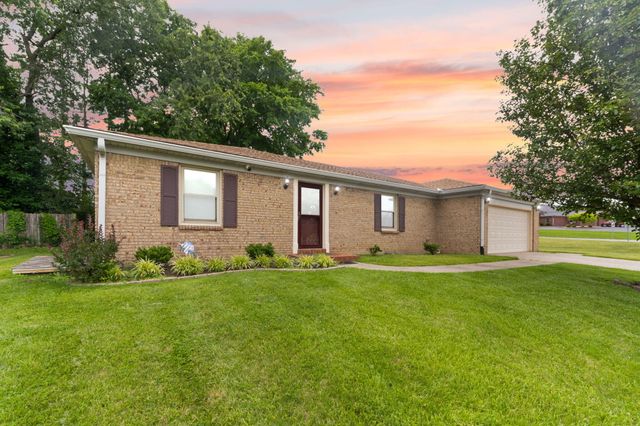 100 Saratoga Circle, Richmond, KY 40475