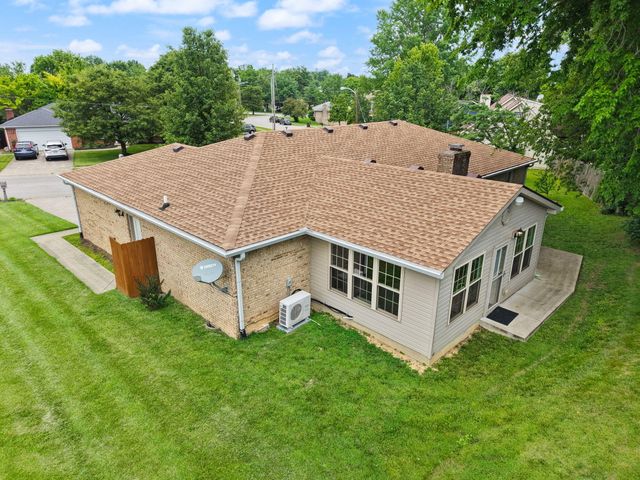 100 Saratoga Circle, Richmond, KY 40475