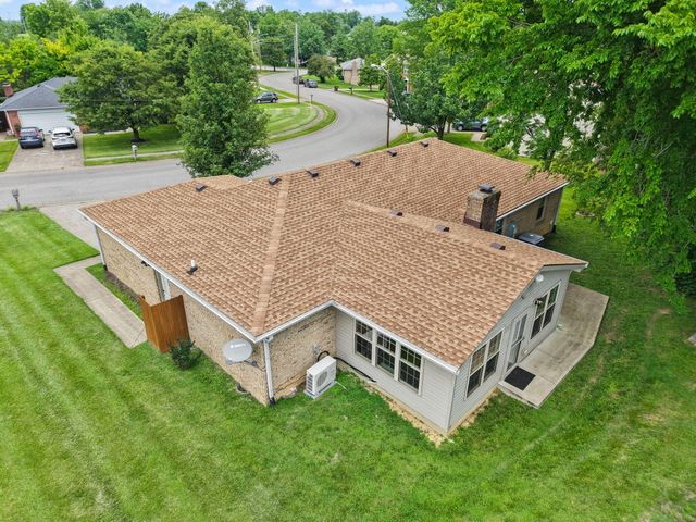 100 Saratoga Circle, Richmond, KY 40475