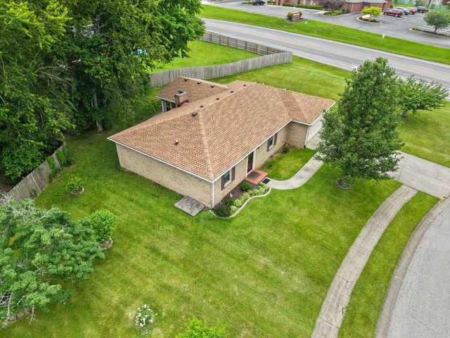 100 Saratoga Circle, Richmond, KY 40475