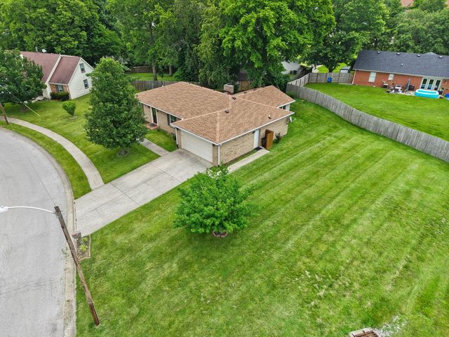 100 Saratoga Circle, Richmond, KY 40475
