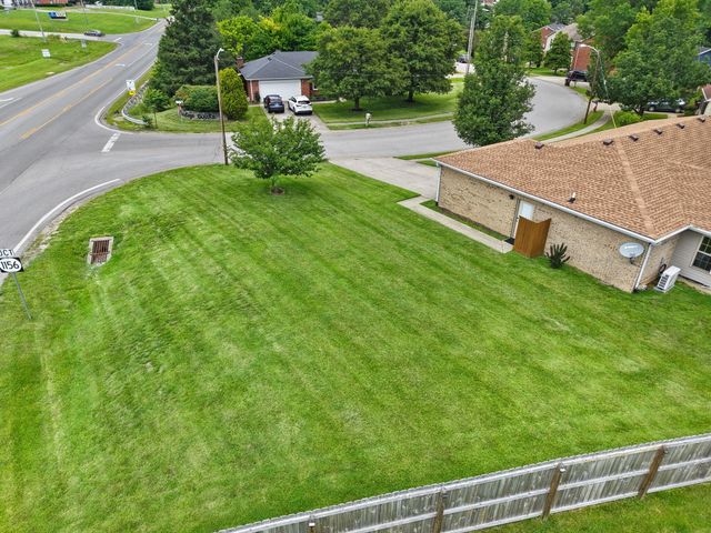 100 Saratoga Circle, Richmond, KY 40475