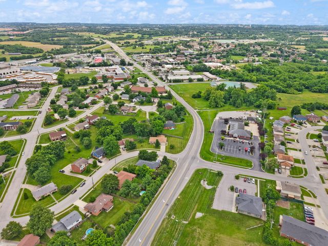 100 Saratoga Circle, Richmond, KY 40475