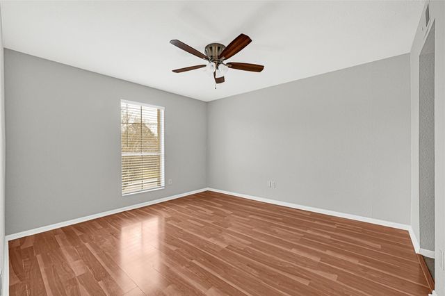 1516 Bay Area Blvd R6, Houston, TX 77058