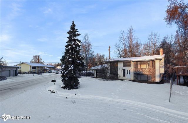 5251 Little Tree Street, Anchorage, AK 99507