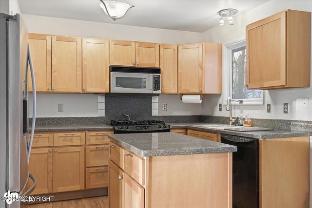 5251 Little Tree Street, Anchorage, AK 99507