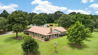 639 County Road 2280, Grapeland, TX 75844