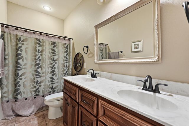 10 Parkway Road, Greenbrier, AR 72058