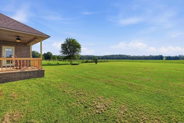 10 Parkway Road, Greenbrier, AR 72058