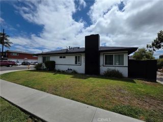 17042 Emerald A, Huntington Beach, CA 92647