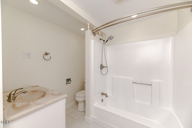 507 Nixon Drive, Sanford, NC 27330