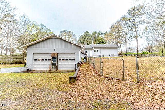 507 Nixon Drive, Sanford, NC 27330