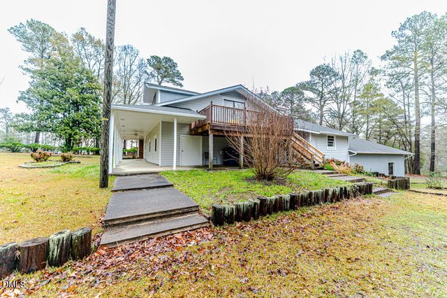 507 Nixon Drive, Sanford, NC 27330