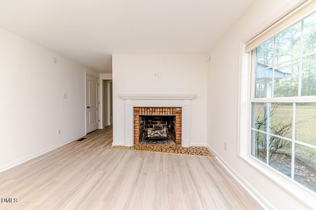 507 Nixon Drive, Sanford, NC 27330