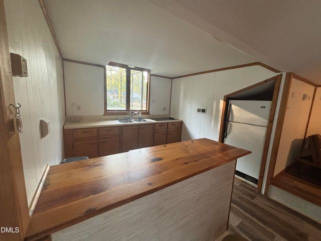 507 Nixon Drive, Sanford, NC 27330