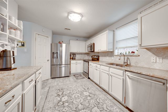 3004 Lake Vista Drive, Wylie, TX 75098
