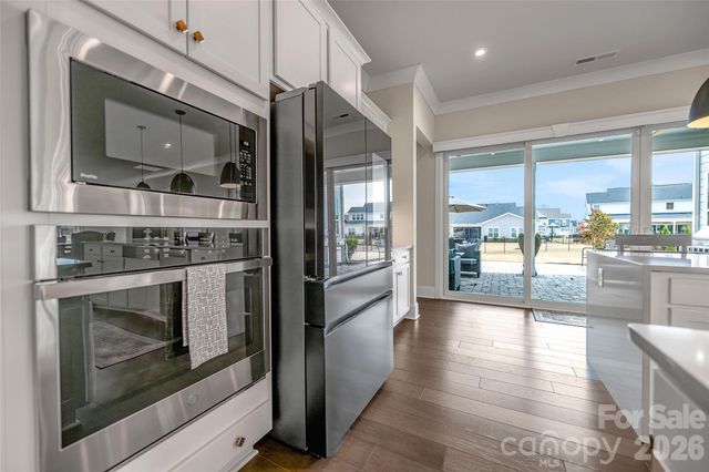 510 Meadow Ridge Drive, Belmont, NC 28012