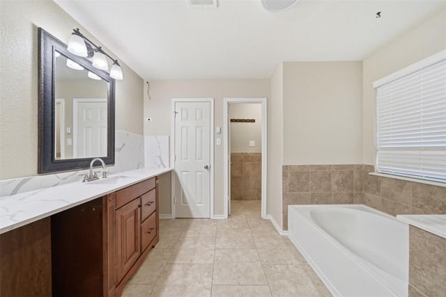 2310 Mckendrick DR, Cedar Park, TX 78613