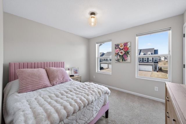 9699 4th Street N, Lake Elmo, MN 55042