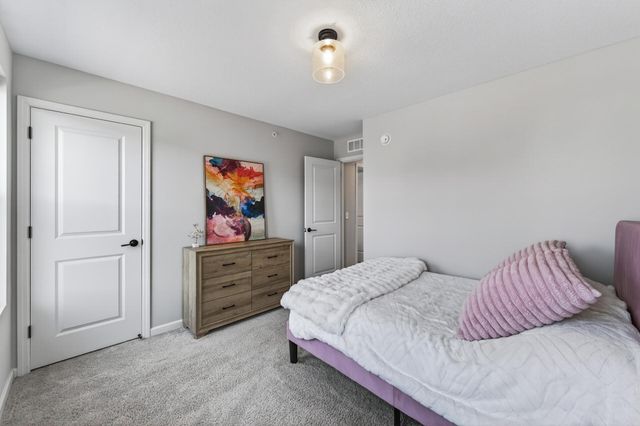 9699 4th Street N, Lake Elmo, MN 55042