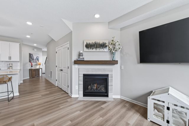 9699 4th Street N, Lake Elmo, MN 55042