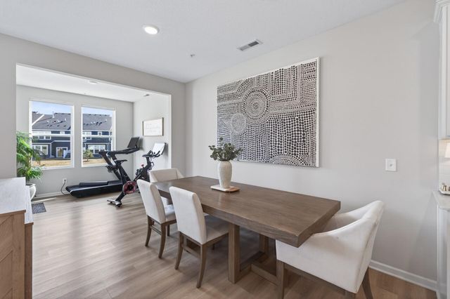 9699 4th Street N, Lake Elmo, MN 55042