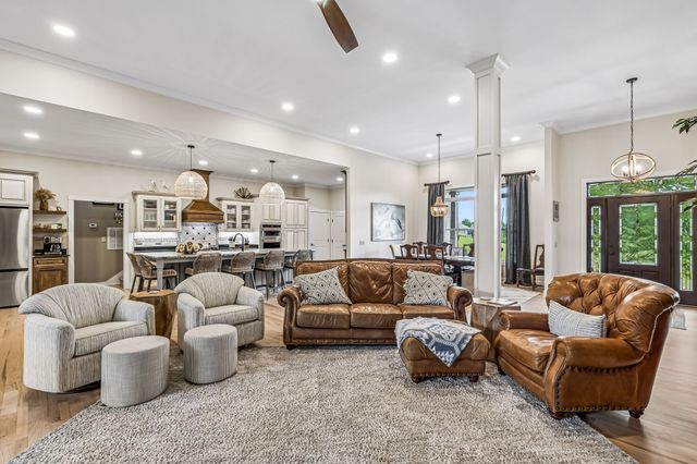 2315 New Hope Rd, Hendersonville, TN 37075