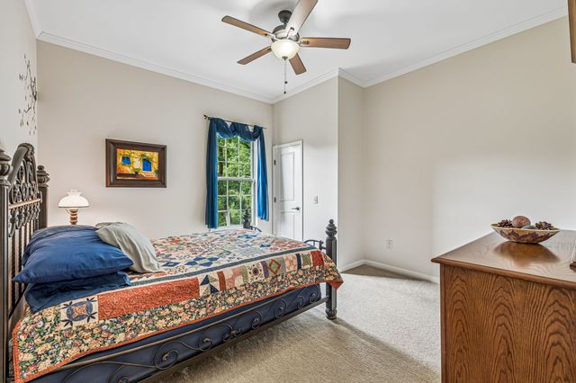 2315 New Hope Rd, Hendersonville, TN 37075
