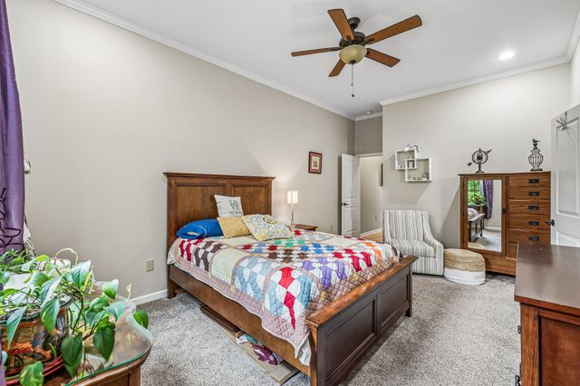2315 New Hope Rd, Hendersonville, TN 37075