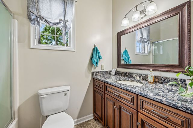 2315 New Hope Rd, Hendersonville, TN 37075