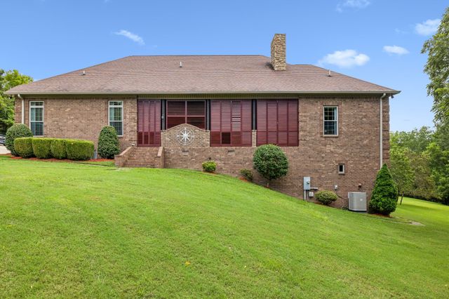 2315 New Hope Rd, Hendersonville, TN 37075