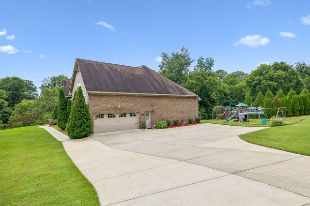 2315 New Hope Rd, Hendersonville, TN 37075