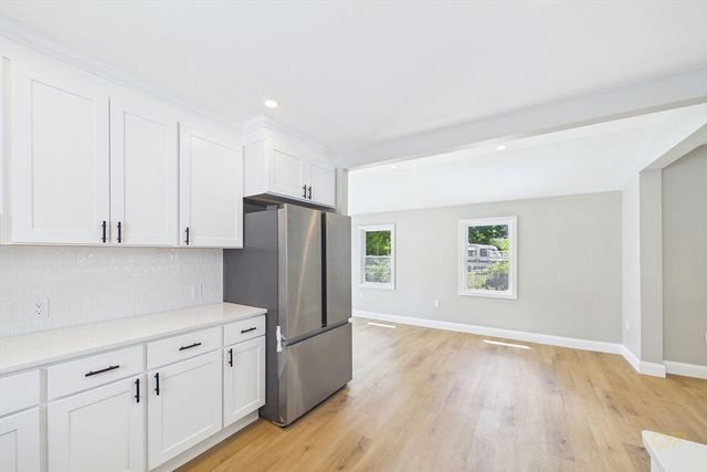 191 Bay St, Taunton, MA 02780