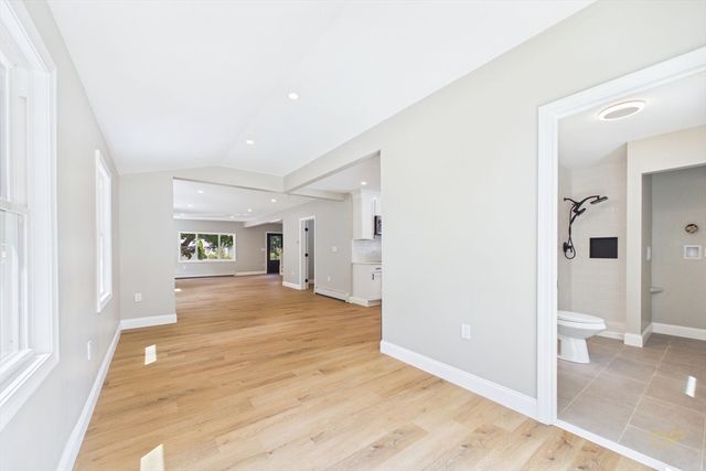191 Bay St, Taunton, MA 02780